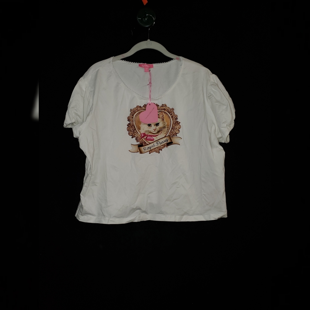 Sugar Thrillz White Tee with Pink and Brown Design